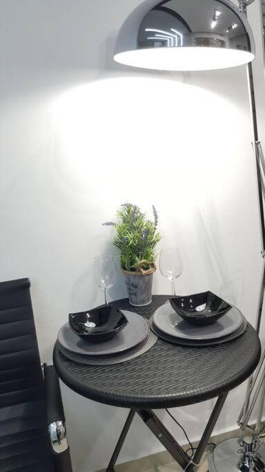 Modern Office Apartment.Wifi,2A/C,Luxury Fur/Tures Tesalónica Exterior foto