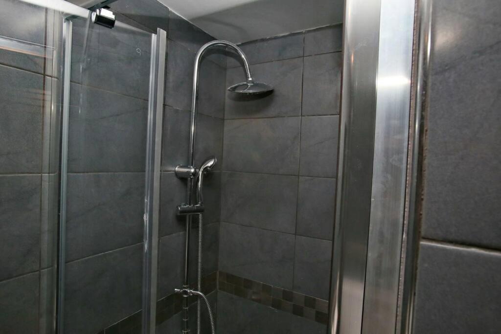 Modern Office Apartment.Wifi,2A/C,Luxury Fur/Tures Tesalónica Exterior foto