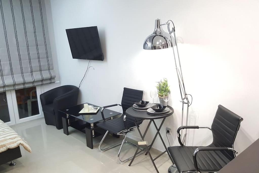 Modern Office Apartment.Wifi,2A/C,Luxury Fur/Tures Tesalónica Exterior foto
